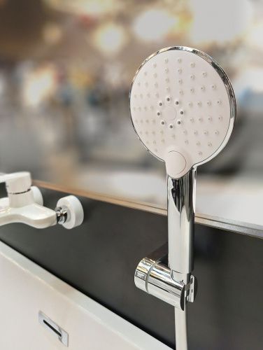 Смеситель для ванны AltroBagno Diretto AltroBagnoDiretto0209Bi настенный белый - фото 5