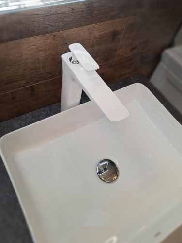 Смеситель для раковины AltroBagno Aperto AltroBagnoAperto010207Bi на столешницу белый - фото 5