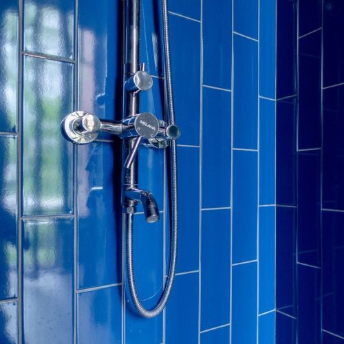 Душевая стойка Melana 1001P настенная цвет хром - фото 5