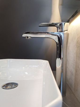 Смеситель для раковины AltroBagno Costanza AltroBagnoCostanza010218Cr на столешницу хром