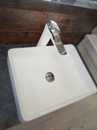 Смеситель для раковины AltroBagno Aperto AltroBagnoAperto010206BiCr на столешницу белый/хром