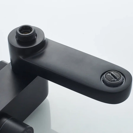 Душевая стойка Shevanik S8736H настенная цвет черный