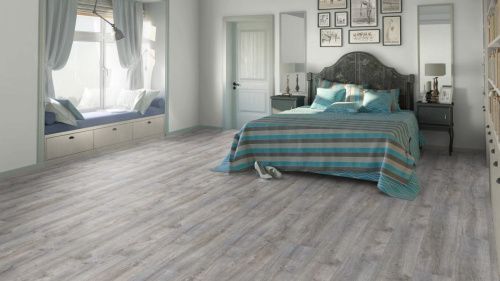 Ламинат Tarkett Estetica 933 Дуб Эффект светло-серый Т028090 толщина 0,9 см 33 класс 1292х194 - фото 3