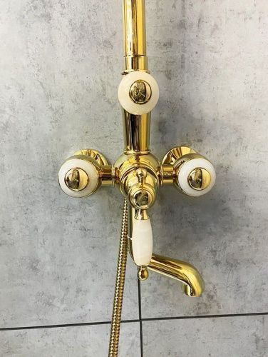 Душевая стойка AltroBagno Opera AltroBagnoOpera030206Or настенная цвет золото - фото 4