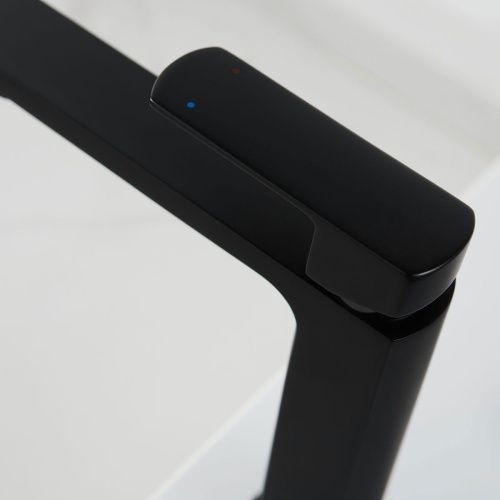 Смеситель Vincea Next VBF-1N1MB на раковину черный - фото 3