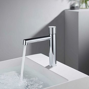 Смеситель Vincea Desire VBF-1D3CH на раковину хром