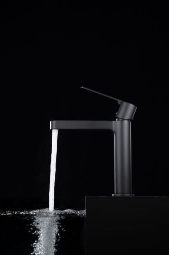 Смеситель AltroBagno Unione AltroBagnoUnione0136MB на раковину черный - фото 4