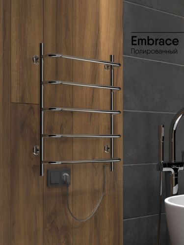 Полотенцесушитель электрический Indigo Embrace LCEE60-40R 45х60 хром - фото 5