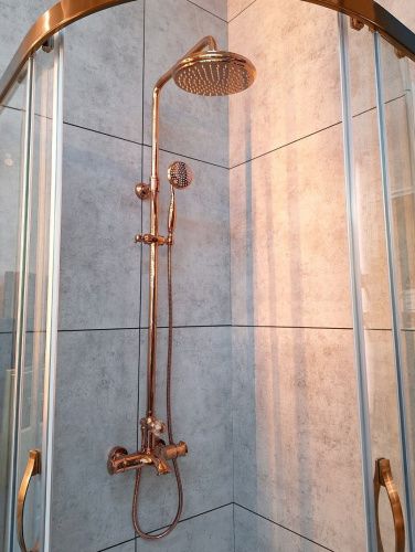 Душевая стойка AltroBagno Beatrice AltroBagnoBeatrice030423ROr настенная цвет розовое золото - фото 5