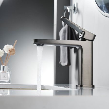 Смеситель Shevanik S9901T на раковину оружейная сталь